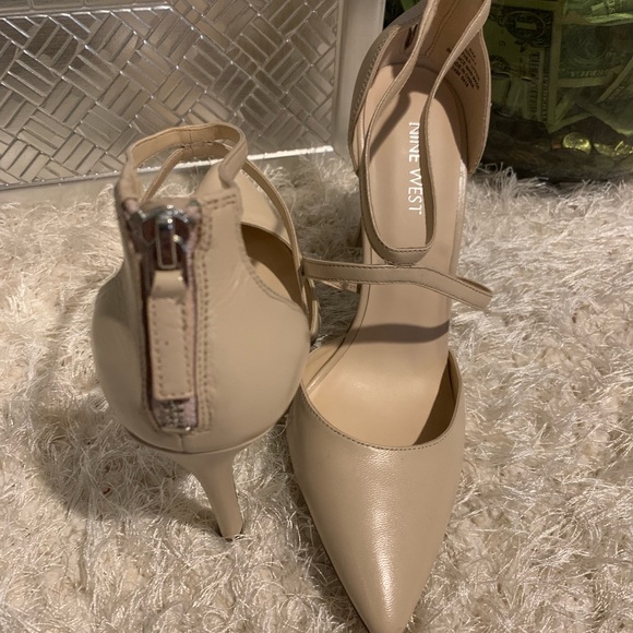 Shoes - Picture 2 of 2